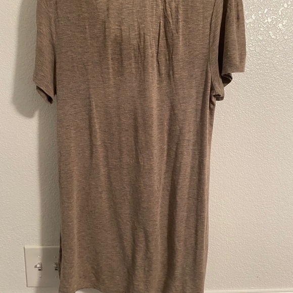 Top - Picture 2 of 4